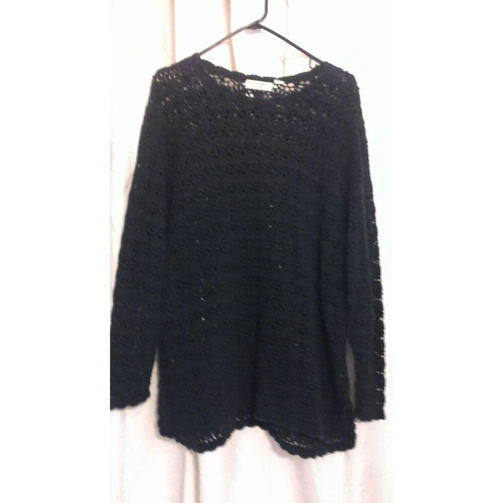 Elizabeth Crocheted Black Sweater